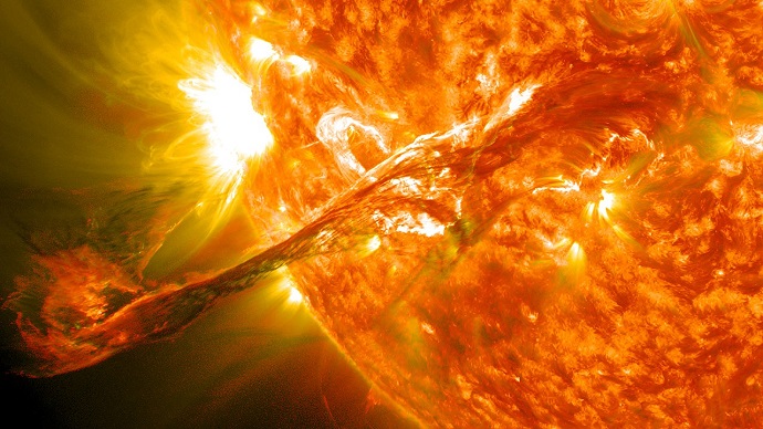 התפרצות סולארית שצולמה ב-2012 על ידי החללית סולאר דיינמיקס אובזורבטורי. קרדיט: נאס