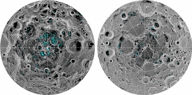 המקפת ההודית צ'אנדריאן 1 מיפתה את מרבצי הקרח במכתשים בקוטב הדרומי (משמאל) והצפוני (מימן) של הירח. קרדיט: נאס