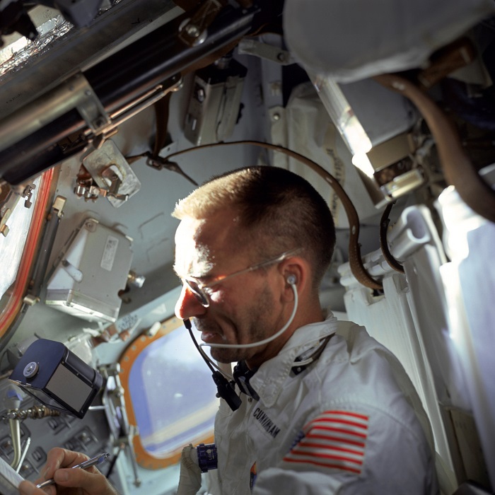 וולטר קאנינגהאם מצוות אפולו 7, כותב בעט החלל | צילום: NASA