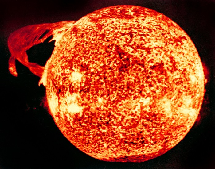 השמש היא מקום סוער למדי | צילום: NASA
