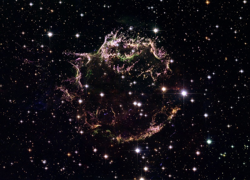 קסיופיאה A כפי שצולמה על ידי טלסקופ החלל האבל. קרדיט: NASA