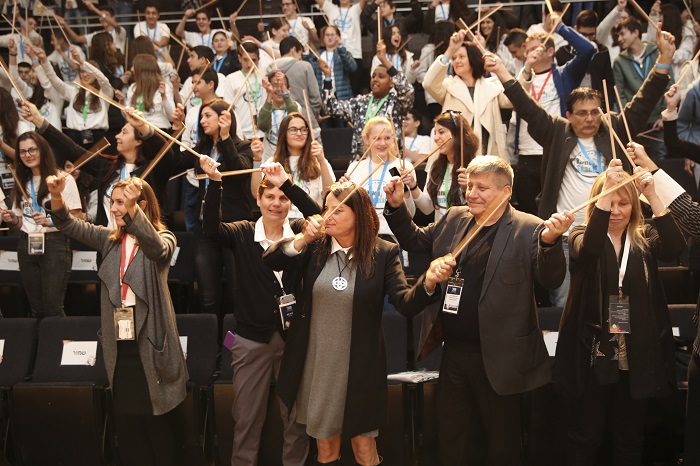הקהל מתופף לקראת הכרזה על הזוכים | צילום אלירן אביטל