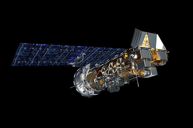 Noaa 18 القمر الصناعي حديث للطقس