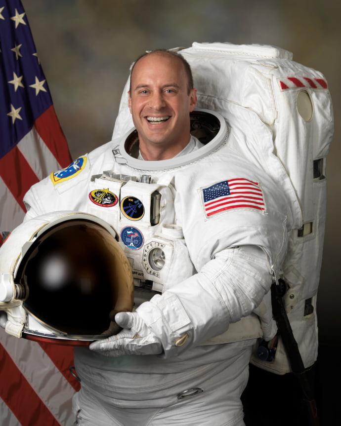 גארט רייזמן | קרדיט: NASA גארט רייזמן