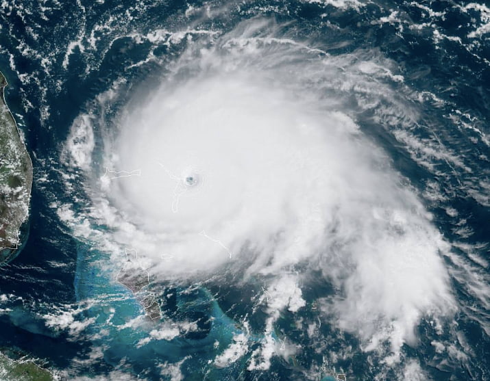 הוריקן דוריאן בשיא עצמתו מעל איי הבאהמאס. קרדיט: NOAA