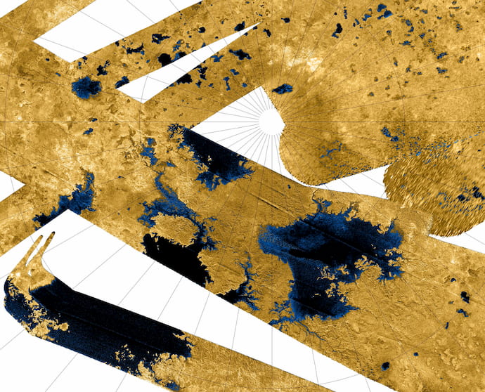 תמונות רדאר של כמה מאגמי טיטאן, כפי שצולמו על ידי הגשושית קאסיני ב-2007. קרדיט: NASA / JPL-Caltech / USGS