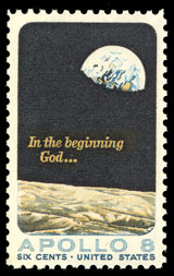 "בראשית, אלוהים...". בול ההנצחה של אפולו 8.