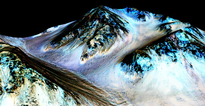 הצילום שפורסם ברחבי העולם, המראה זרמים מדרוניים במאדים | צילום: NASA/JPL-Caltech/Univ. of Arizona