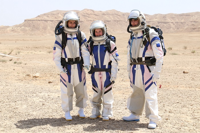 תלמידי תיכון מבית הספר לאסטרונאוטים צעירים מבית מכון דוידסון למדע | צילום: ניר לנגר