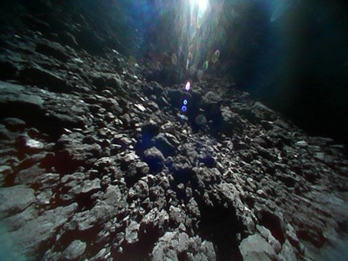 תמונות ראשונות מעולם חדש. קרדיט: JAXA תמונות ראשונות מעולם חדש. קרדיט: JAXA